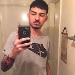 Meet your Posher, Christopher